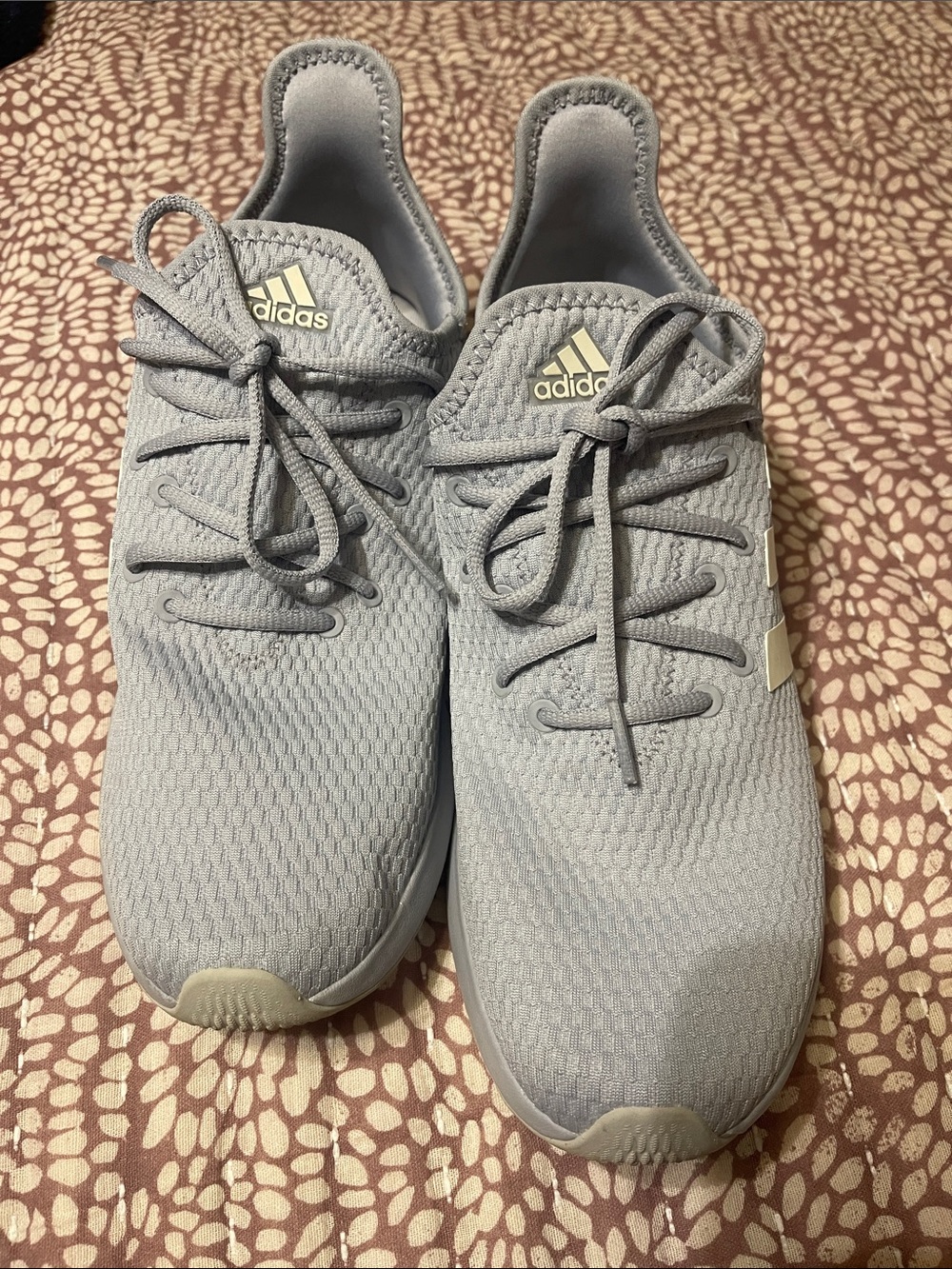 Adidas - Picture 2 of 4